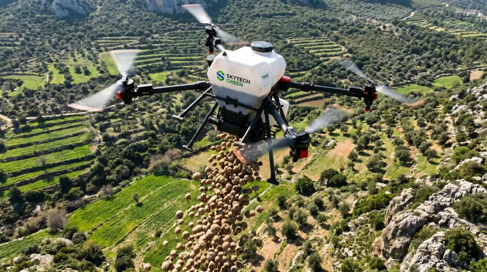 Dron ile tohum topu dağıtımı